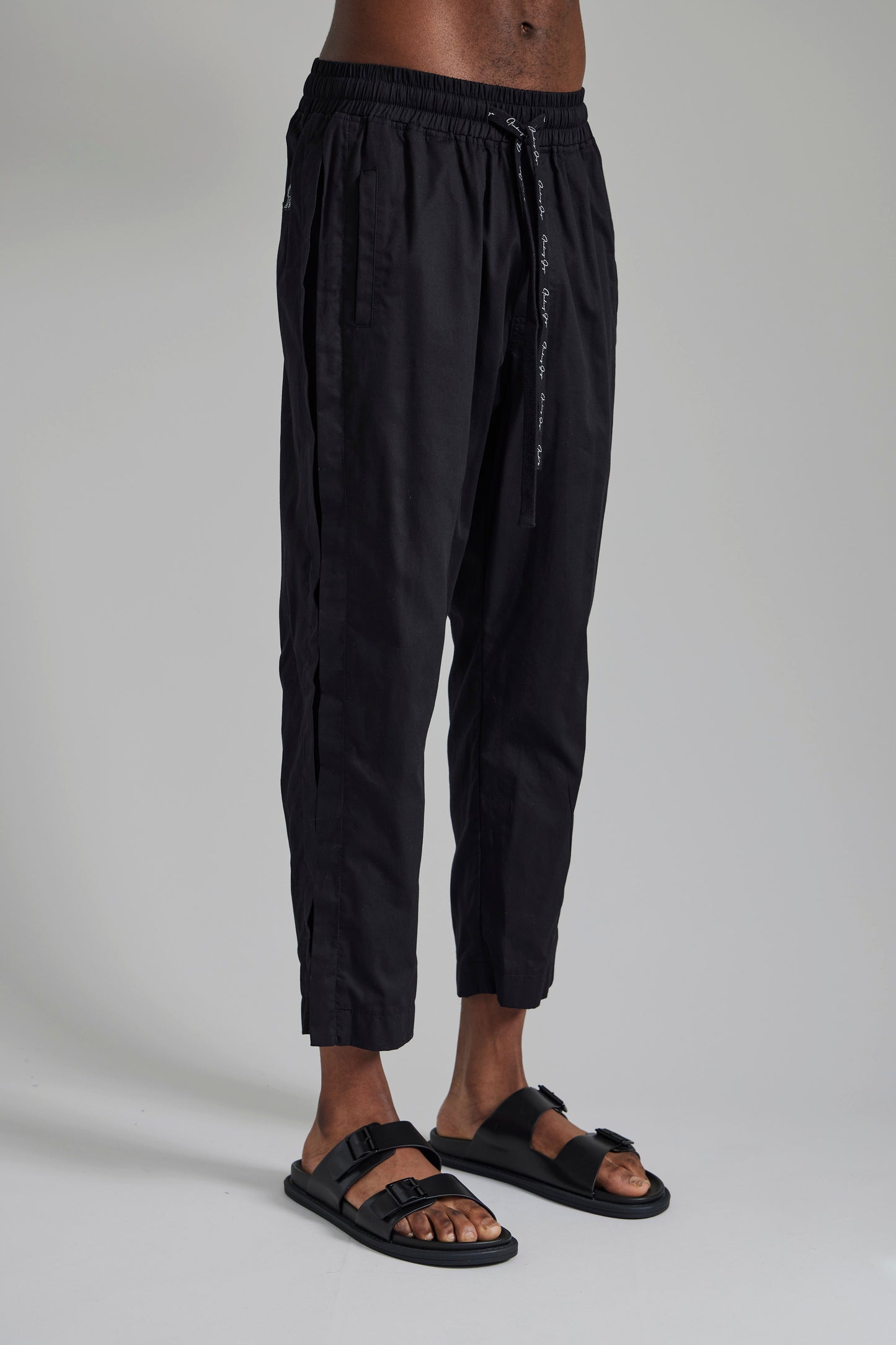 Cotton Pleat Pant